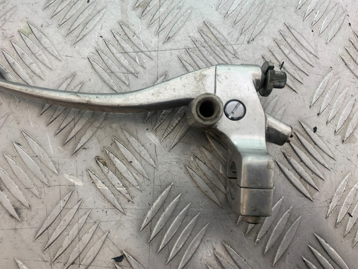 HONDA VTX1300 S-6 CLUTCH LEVER AND BRACKET  YEAR 2004-09 (CMB1159)