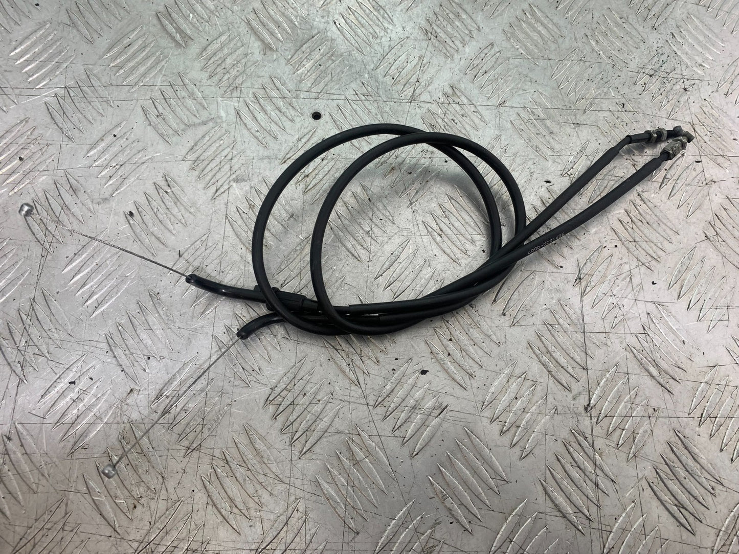 KAWASAKI ZX9R ZX9 C THROTTLE CABLES  YEAR 1998-99 (CMB1213)