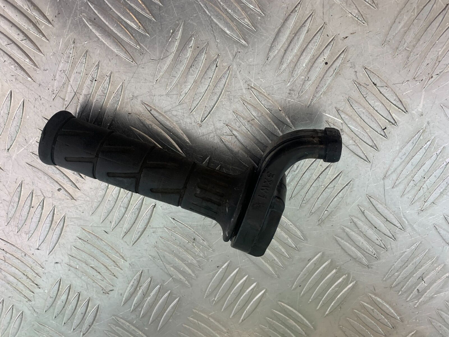 KAWASAKI ZX6R ZX6 J THROTTLE AND GRIP   YEAR 2000 (CMB1129)