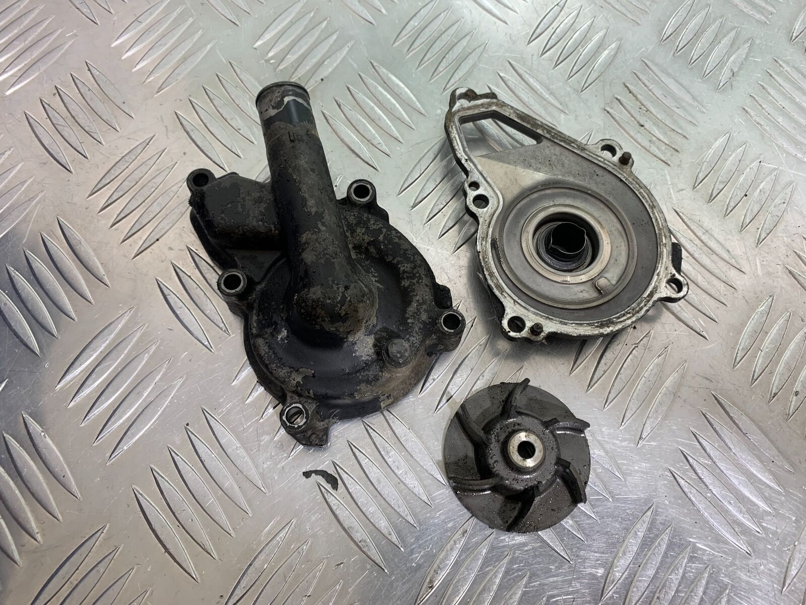 KAWASAKI NINJA 650 WATER PUMP  YEAR 2017-2019 (CMB1018)