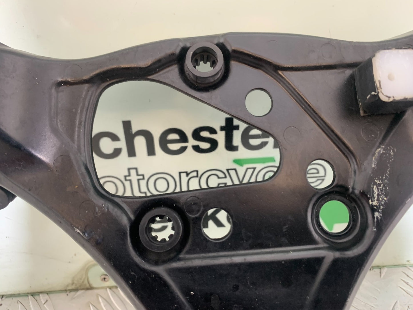 HONDA CBR1000 RR CBR1000 FIREBLADE FRONT FAIRING BRACKET 2008-2011 (CMB1179)
