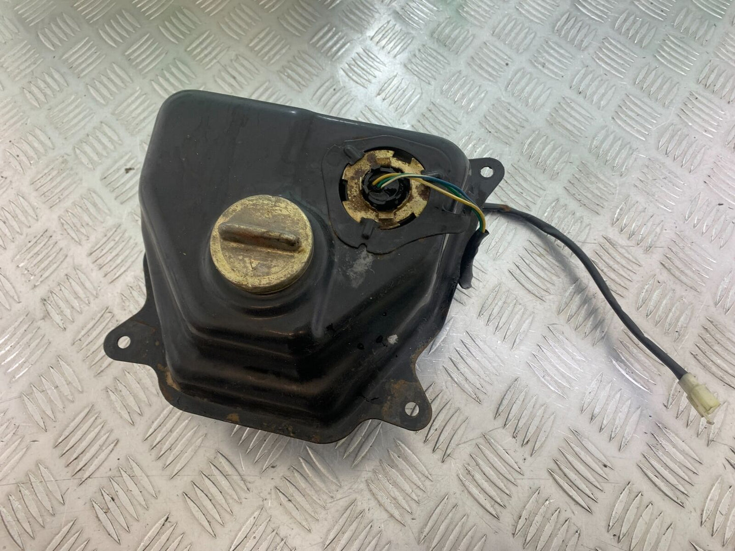 LEXMOTO MATADOR 125 JJ125T-17 PETROL TANK  (CMB1115)