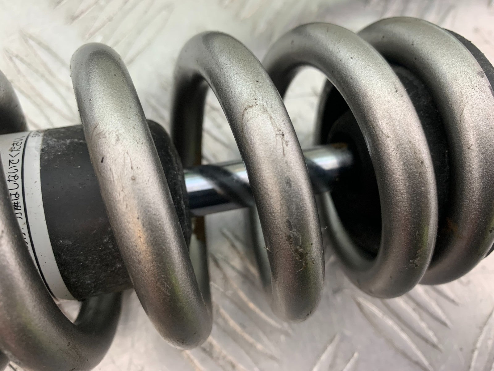 KAWASAKI Z1000 SX REAR SHOCK  YEAR 2014-16 (CMB1264)