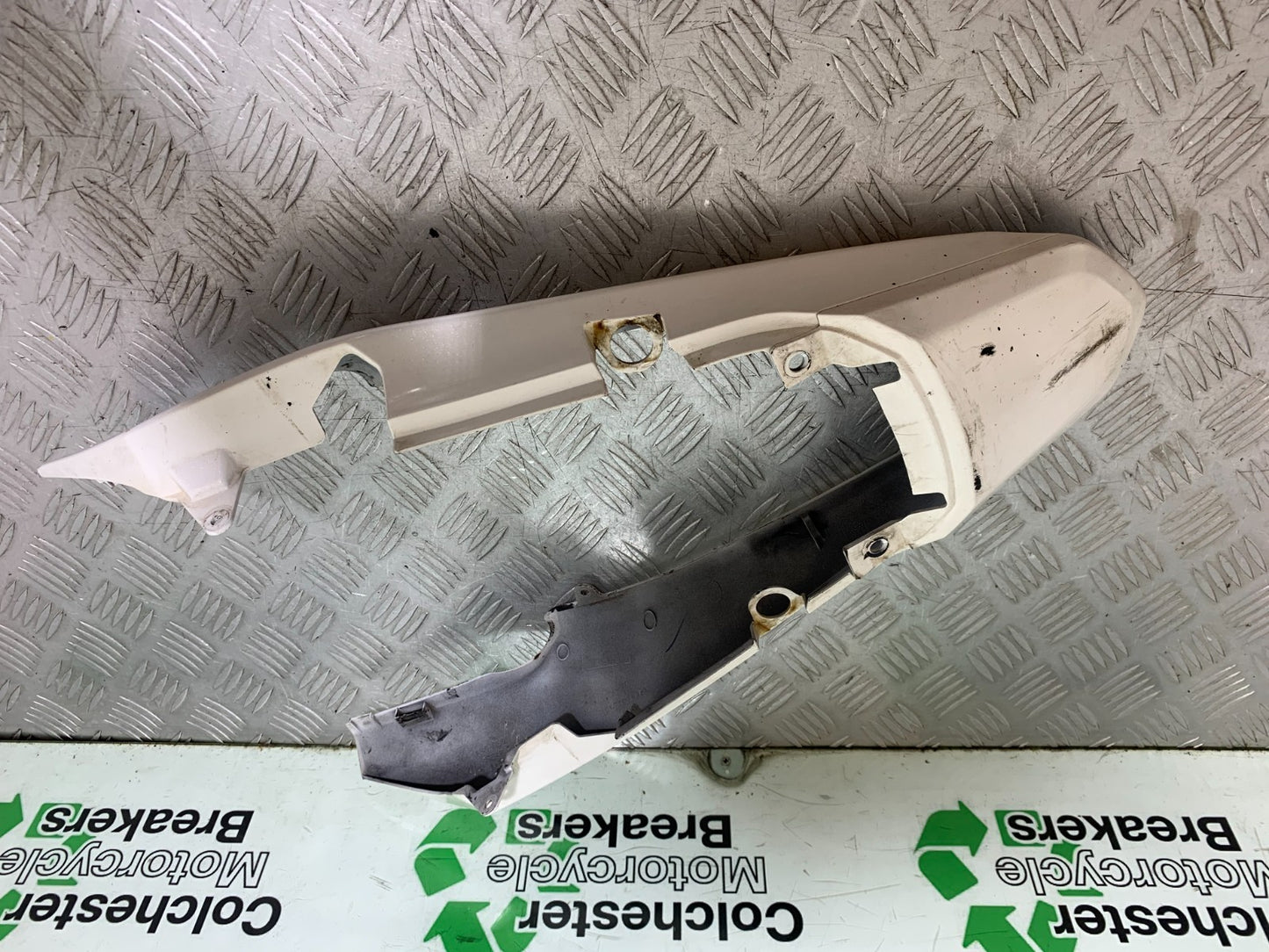HONDA NC700 X TAIL PIECE  YEAR 2012-2014 (CMB1327)