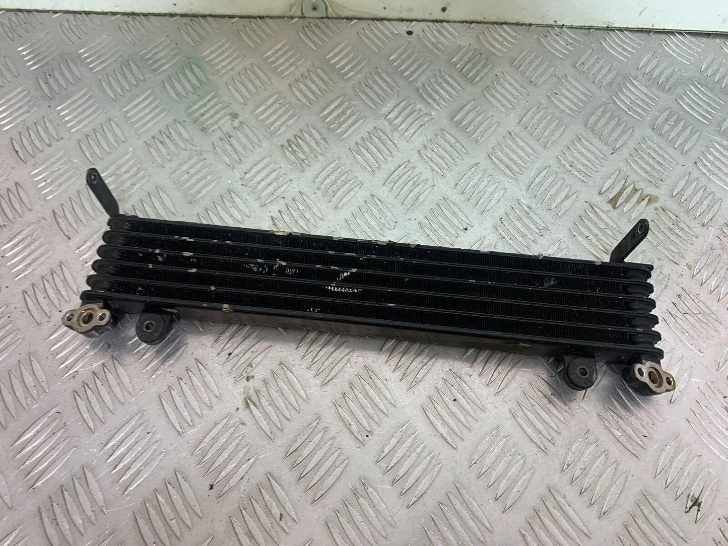 HONDA CBR1100 BLACKBIRD OIL COOLER YEAR 1999-2005 (CMB1103)