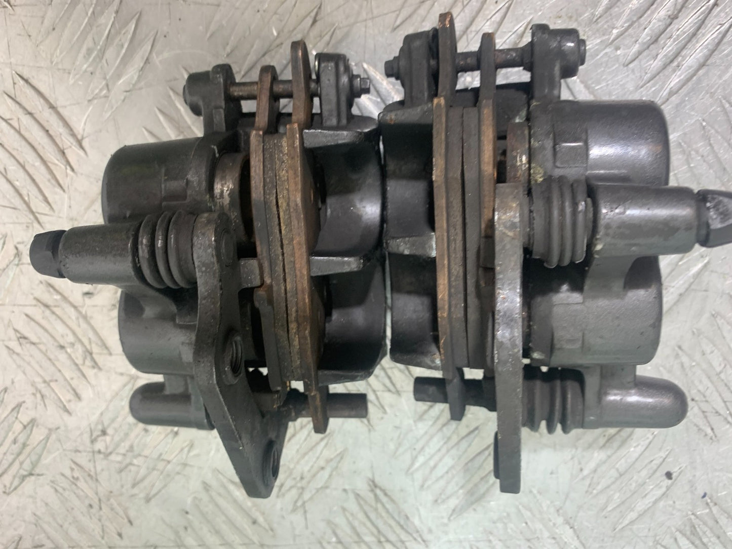 SUZUKI GSX750 INAZUMA FRONT BRAKE CALIPERS  YEAR 1998-2003 (CMB1308)