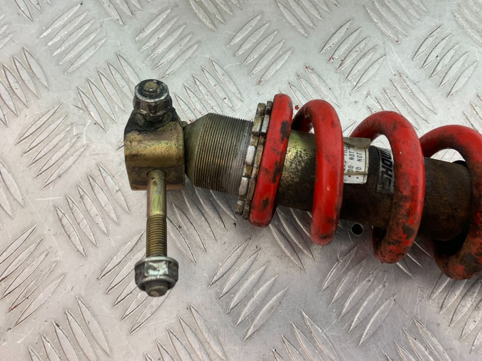 HONDA CBR1100 BLACKBIRD REAR SHOCK YEAR 1999-2005 (CMB1103)