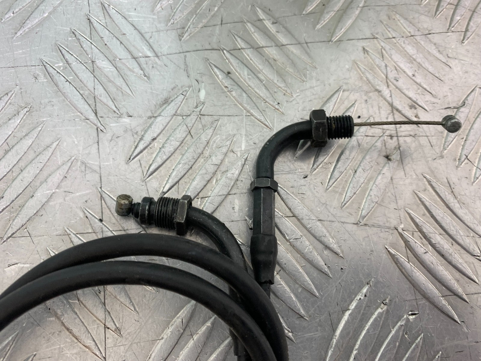 HONDA CBR1000 rr FIREBLADE THROTTLE CABLES  2008-2011 (CMB1253)