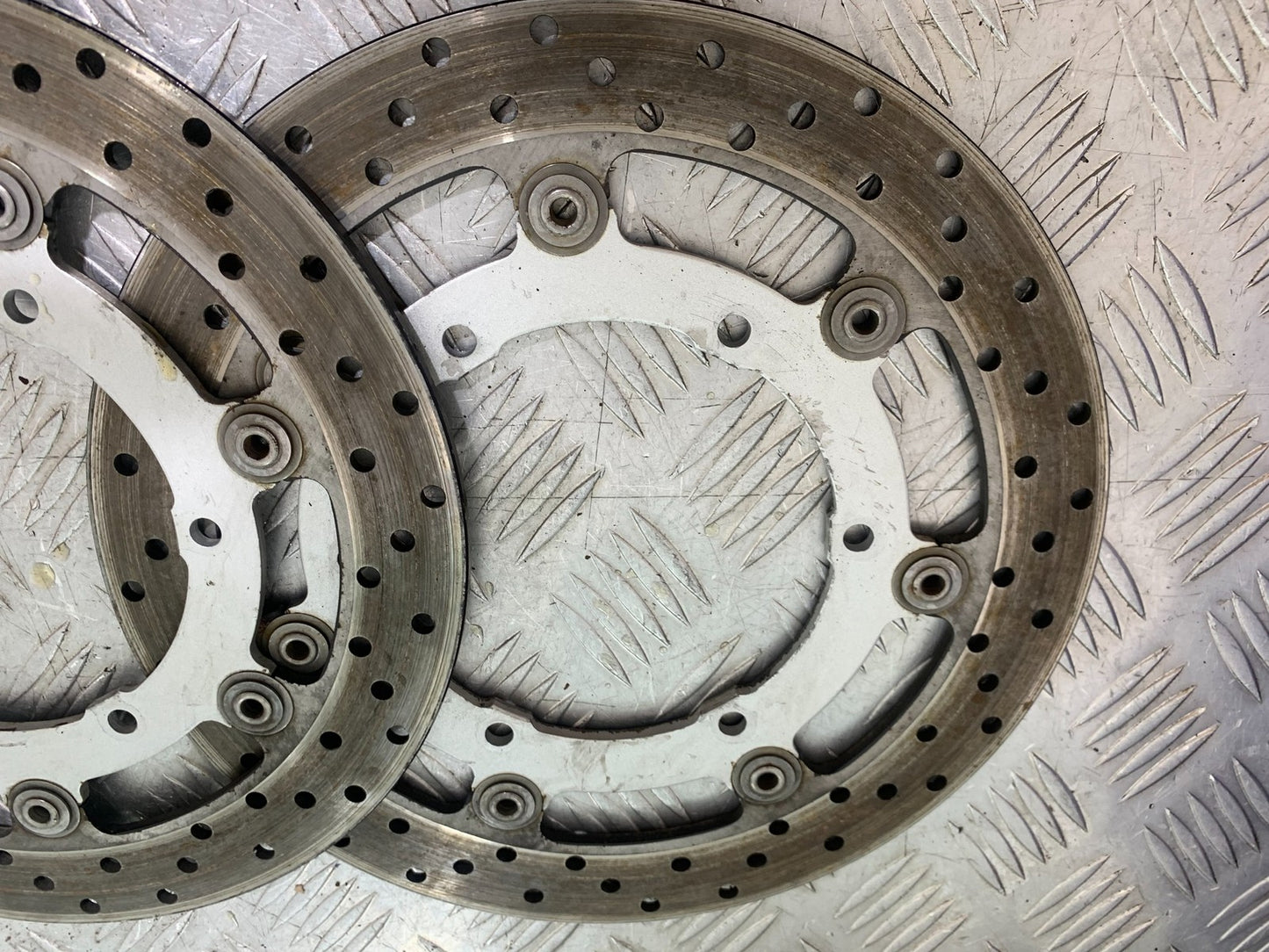 YAMAHA XVS 1300 MIDNIGHT STAR FRONT BRAKE DISCS  YEAR 2007-16 (CMB1200)