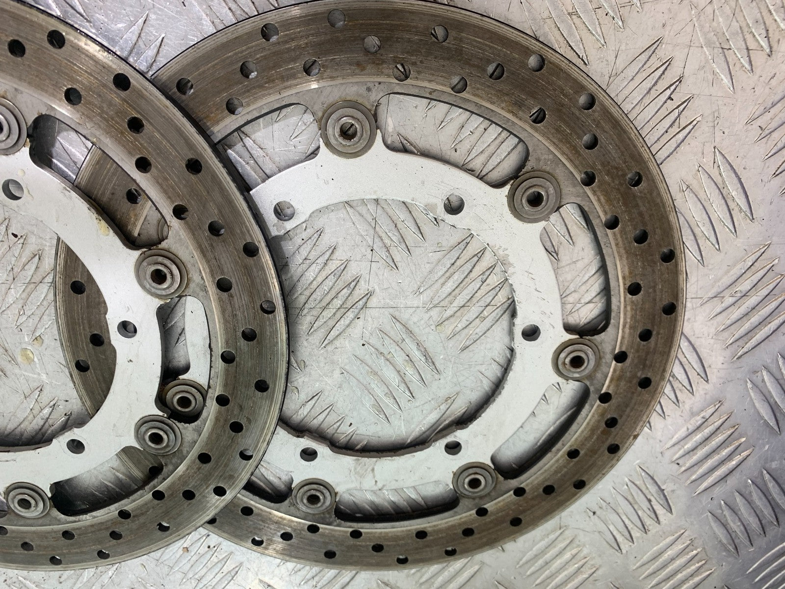 YAMAHA XVS 1300 MIDNIGHT STAR FRONT BRAKE DISCS  YEAR 2007-16 (CMB1200)