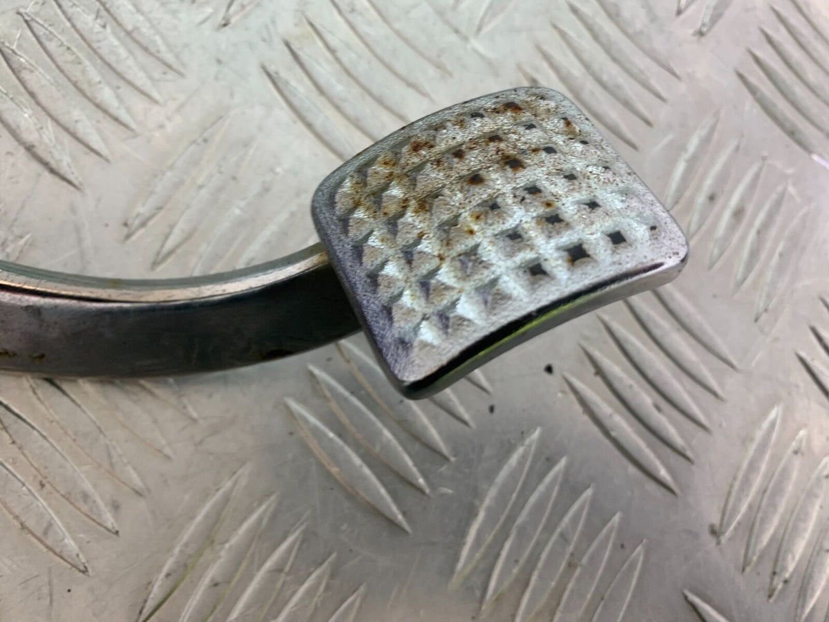 SUZUKI VS1400 VS 1400 INTRUDER REAR BRAKE PEDAL   YEAR 1988 (CMB1077)