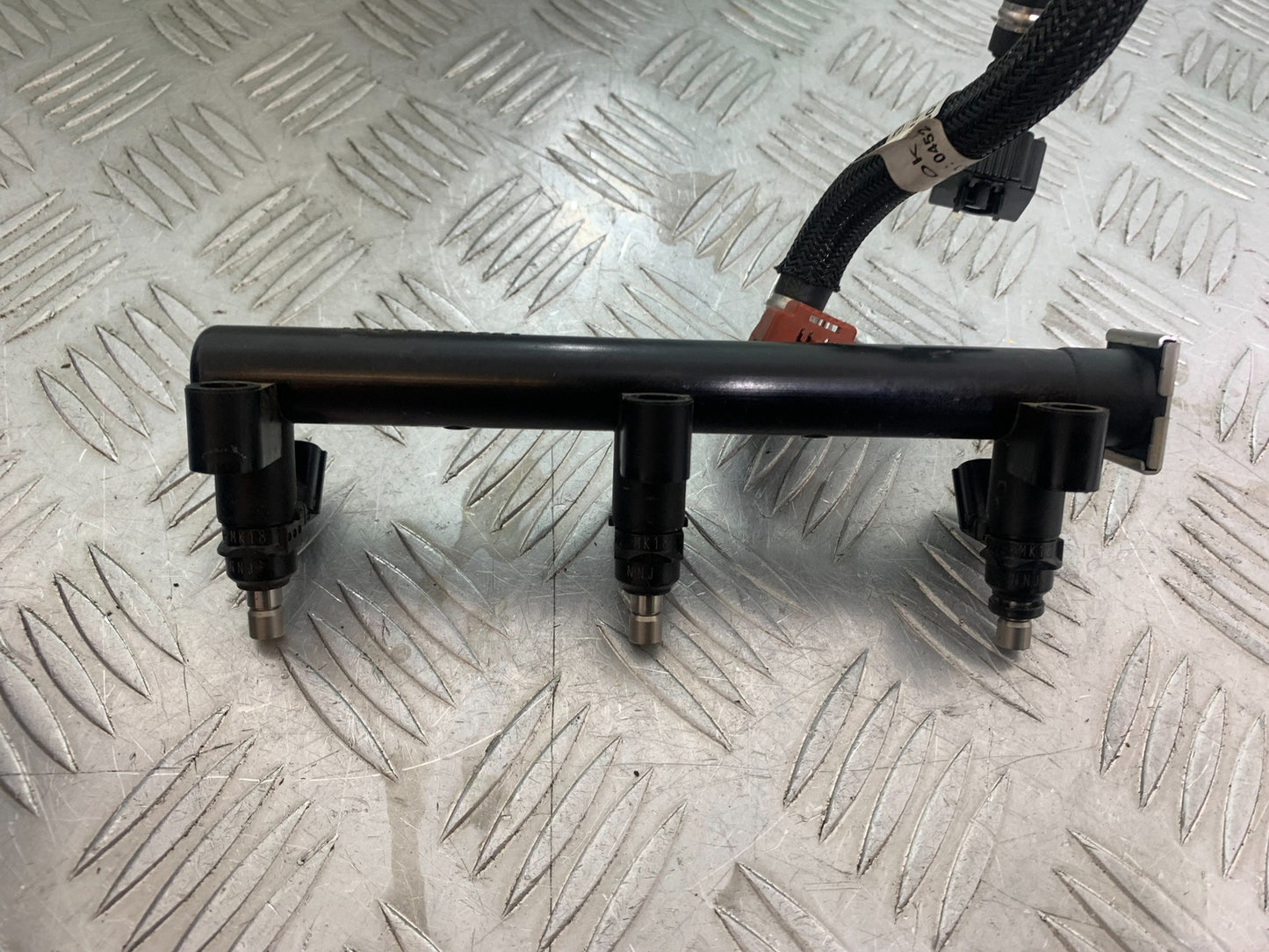 TRIUMPH TRIDENT 660 INJECTORS  YEAR 2021-2024 (CMB1148)