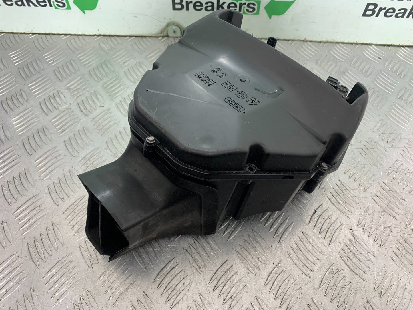 TRIUMPH 675 STREET TRIPLE RX AIRBOX  2015- 2017 (CMB1299)