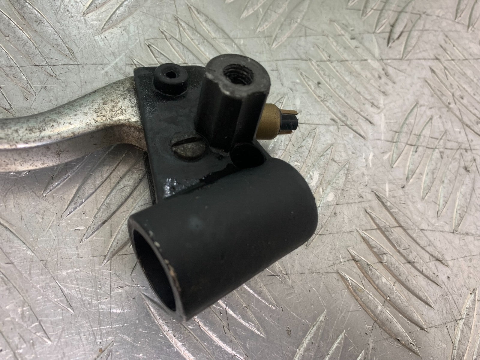 PIAGGIO VESPA LX50 LX S 50 REAR BRAKE LEVER & BRACKET  YEAR 2007-2016 (CMB1290)