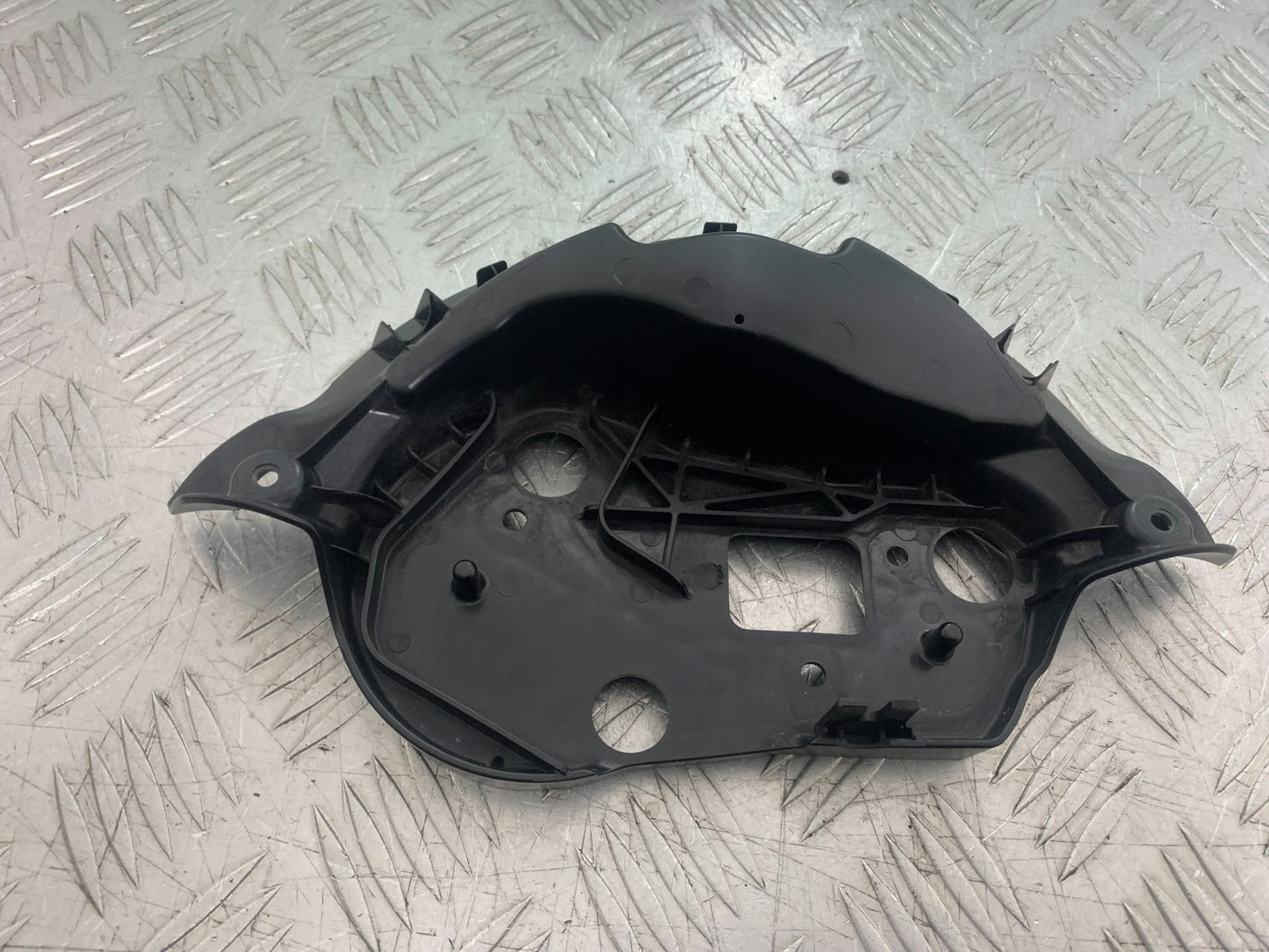 TRIUMPH 675 STREET TRIPLE RX SPEEDO MOUNT 2015-2017 (CMB1299)