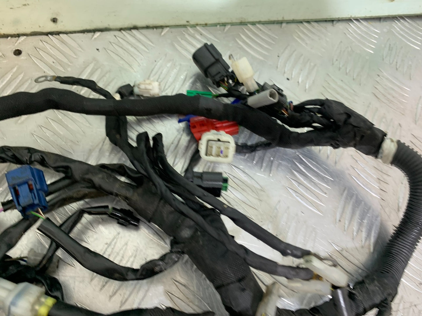 KTM 125 DUKE ECU AND WIRING LOOM  YEAR 2018-2023 (CMB1185)