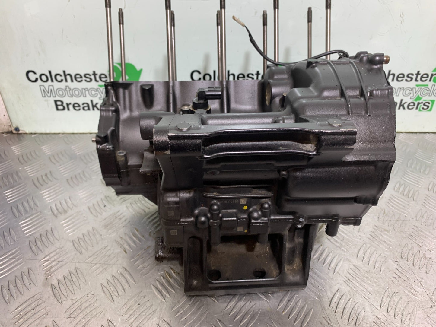 HONDA CBR1000 RR ENGINE CRANK CASINGS  YEAR 2008-2011 (CMB1330)
