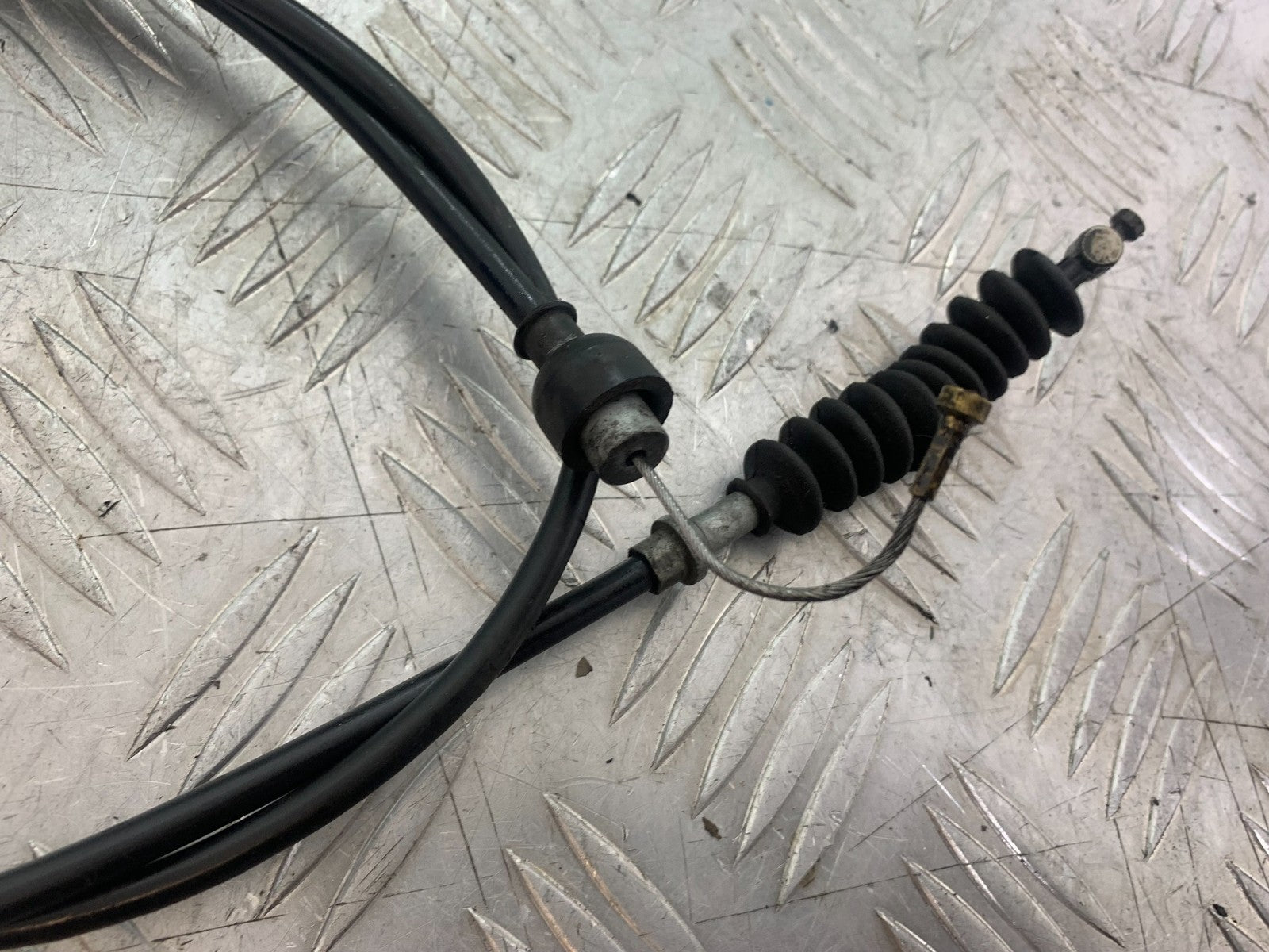 BMW R850 R R850R CLUTCH CABLE  YEAR 1994-2002 (CMB1170)