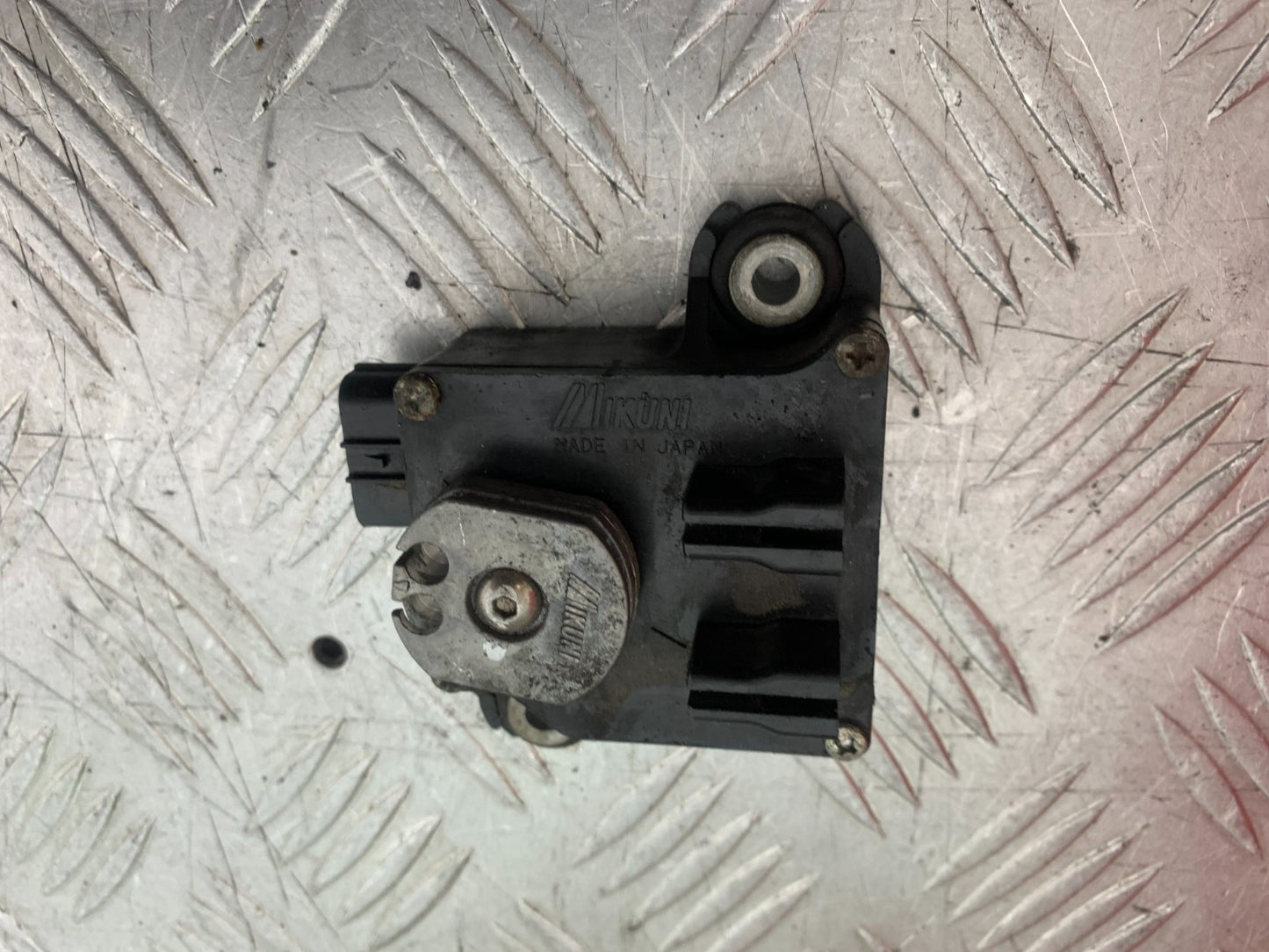 APRILIA TUONO 1000 V4R EXHAUST SERVO MOTOR   YEAR 2011-13  (CMB1331)