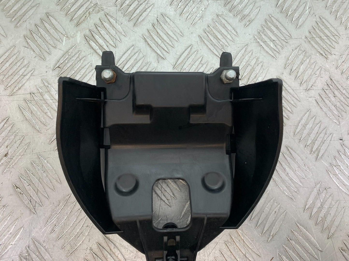 KTM DUKE 125 INNER COWL  YEAR 2017-2022 (CMB1274)