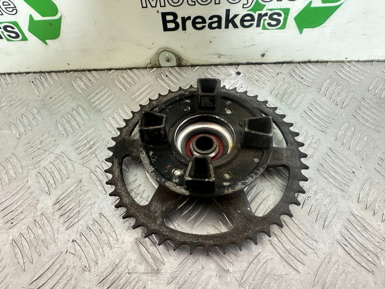 KAWASAKI ER6 F ER6F REAR SPROCKET CARRIER YEAR 2005-2008 (CMB1178)