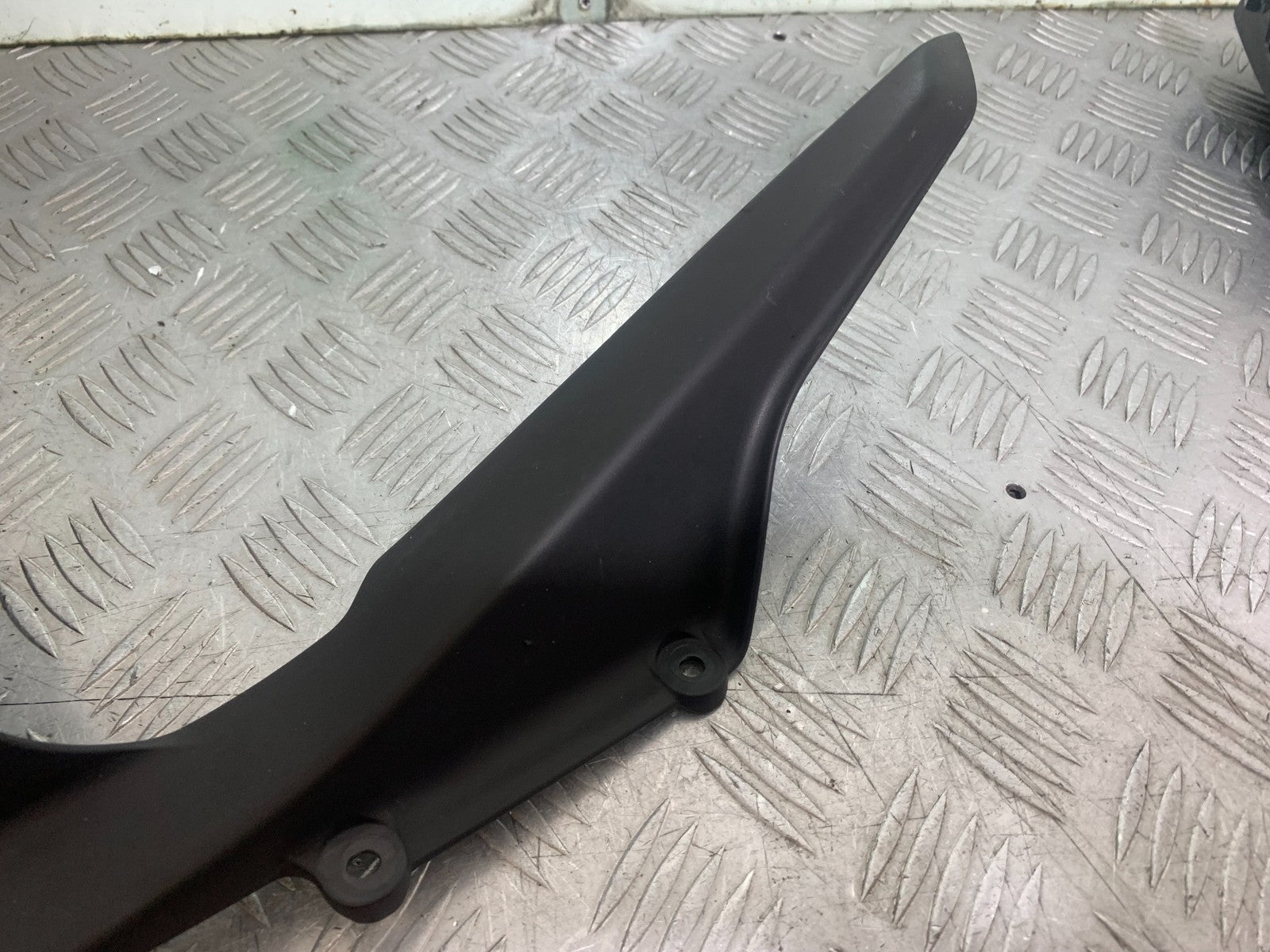 KAWASAKI ER6 N REAR HUGGER  YEAR 2012-2017 (CMB1324)