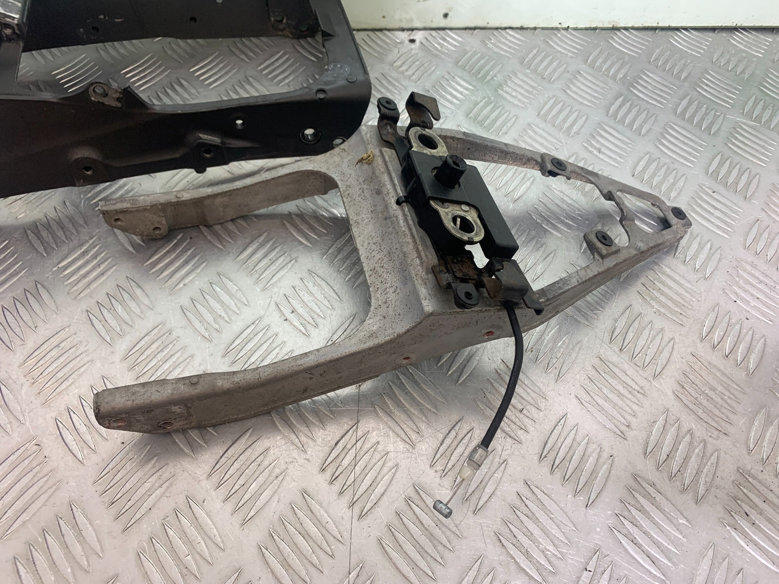 KAWASAKI ZX6R REAR SUBFRAME  YEAR 2009-2012 (CMB1136)