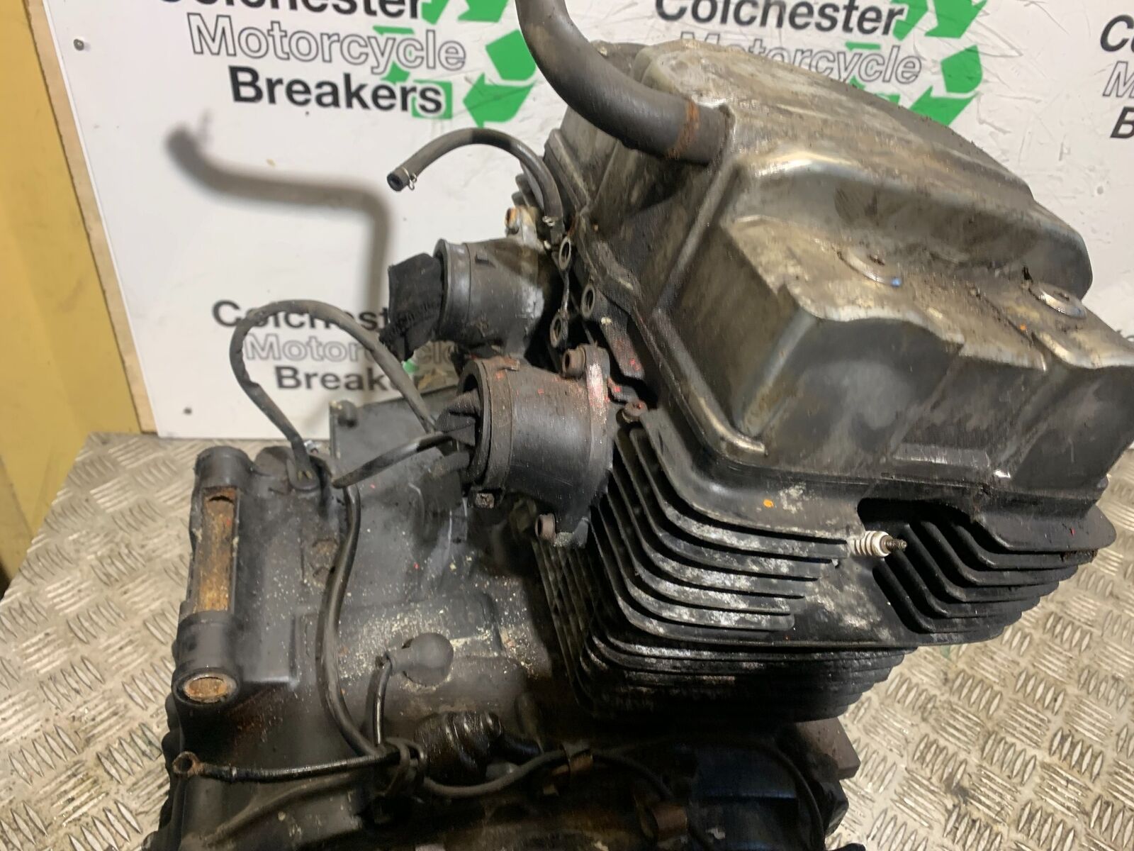 HONDA CB350 S CB 350 S ENGINE  YEAR 1986-1990 (STOCK 948)
