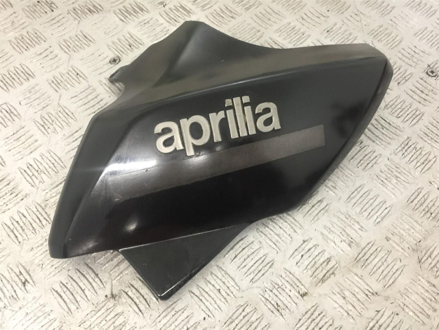 APRILIA 850 MANA AUTOMATIC SIDE FAIRING PANEL   YEAR 2007-2012  (STOCK 875)