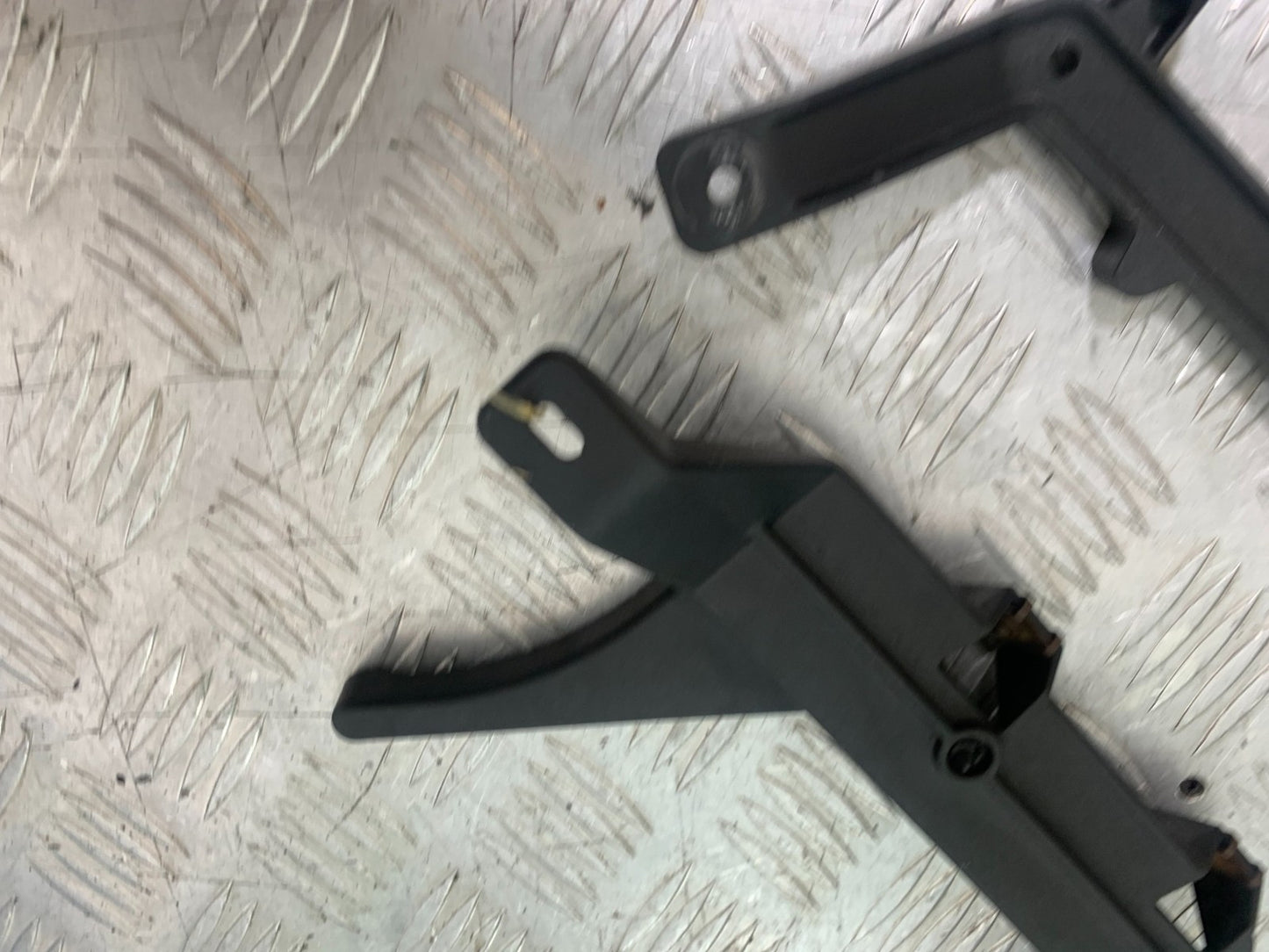 TRIUMPH 1050 SPRINT ST FRAME BRACKETS   2004-2007 (CMB1197)