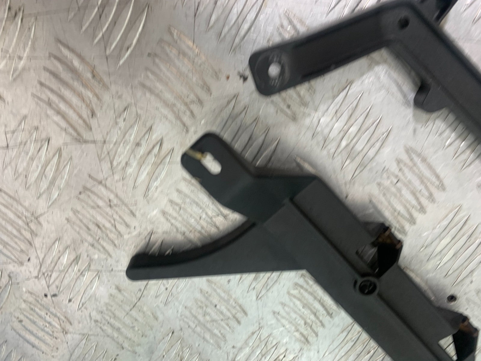 TRIUMPH 1050 SPRINT ST FRAME BRACKETS   2004-2007 (CMB1197)