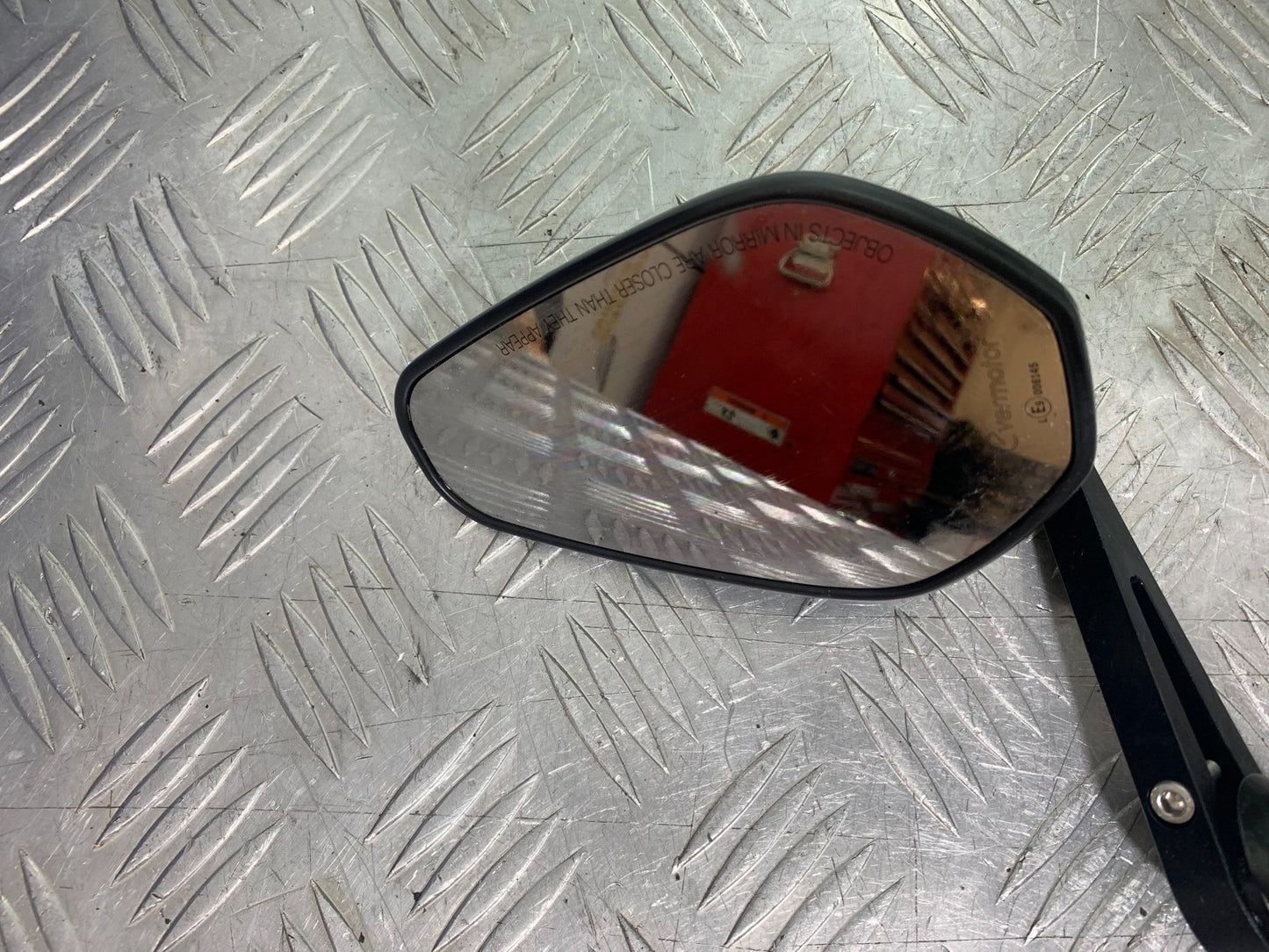 TRIUMPH 675 STREET TRIPLE R MIRRORS  YEAR 2013 - 2016 (CMB1221)