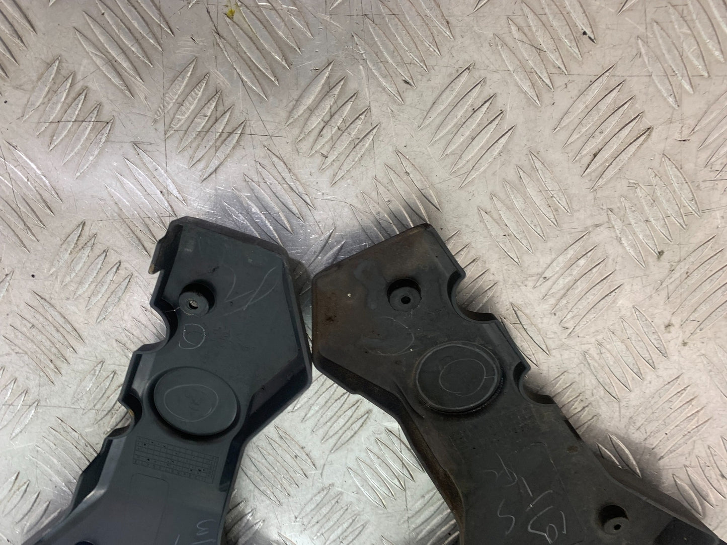 KAWASAKI Z125 Z 125 LEFT & RIGHT FRAME COVERS  YEAR  2018-2023 (CMB1167)