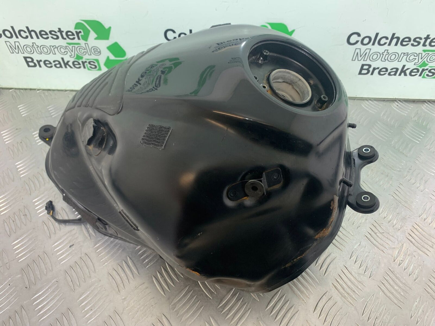 KAWASAKI Z800 Z 800 PETROL TANK   YEAR 2013-2017 (CMB1059)