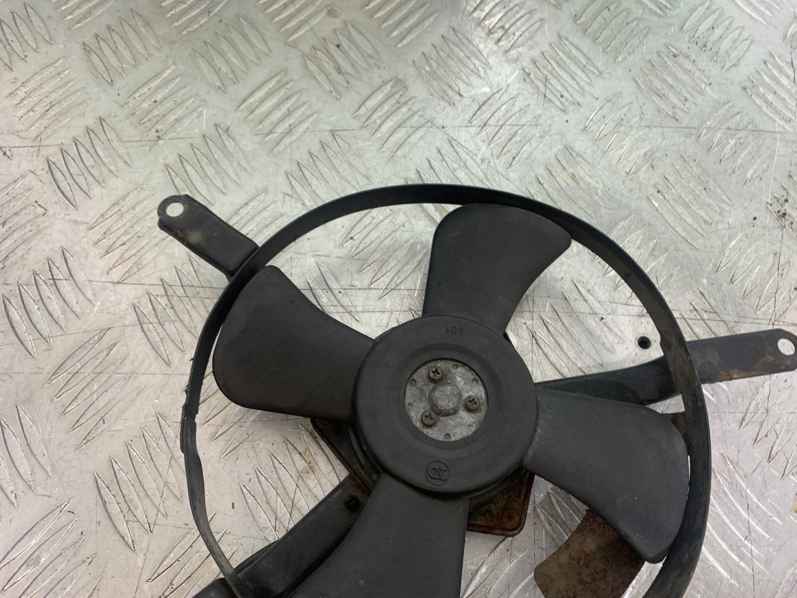 KAWASAKI ZX9R ZX9 C RADIATOR FAN  YEAR 1998-99 (CMB1213)