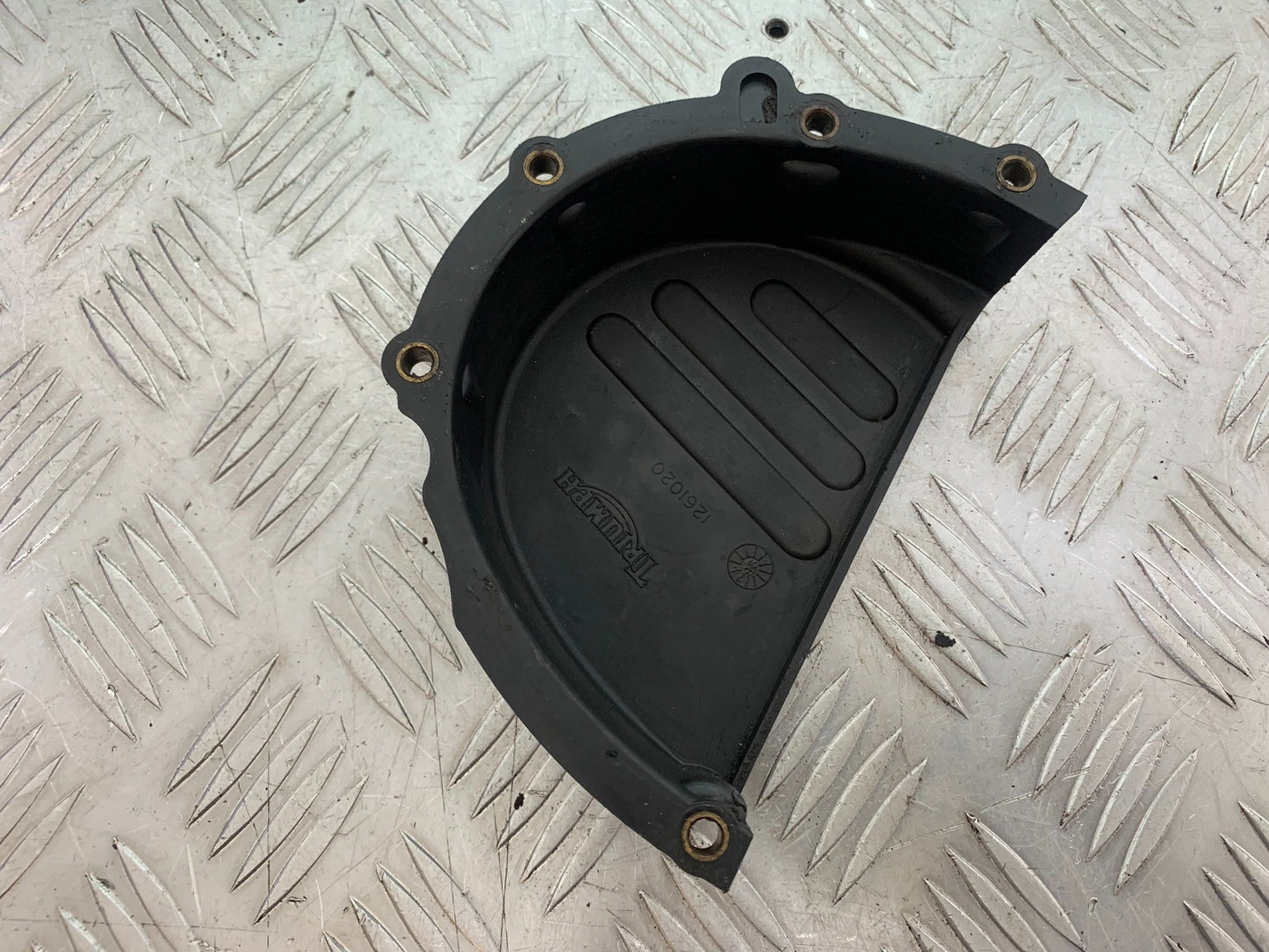 TRIUMPH T509 SPEED TRIPLE SPROCKET COVER YEAR 1997-1998 (CMB1144)