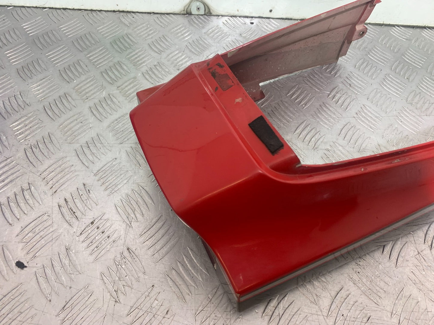 KAWASAKI GPZ600 GPZ 600 SEAT UNIT TAIL PIECE  YEAR 1988-90  (CMB1258)