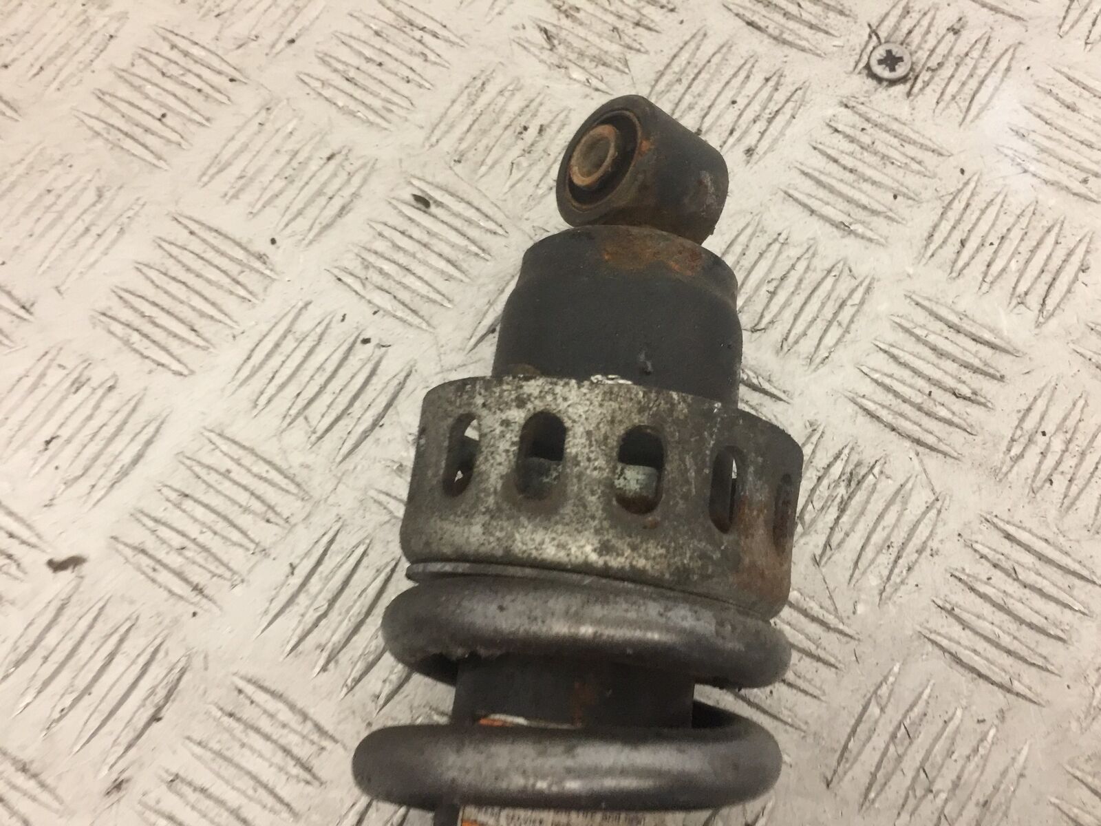 SUZUKI GSF650 GSF 650 REAR SHOCK    YEAR 2008-12  (STOCK 829)