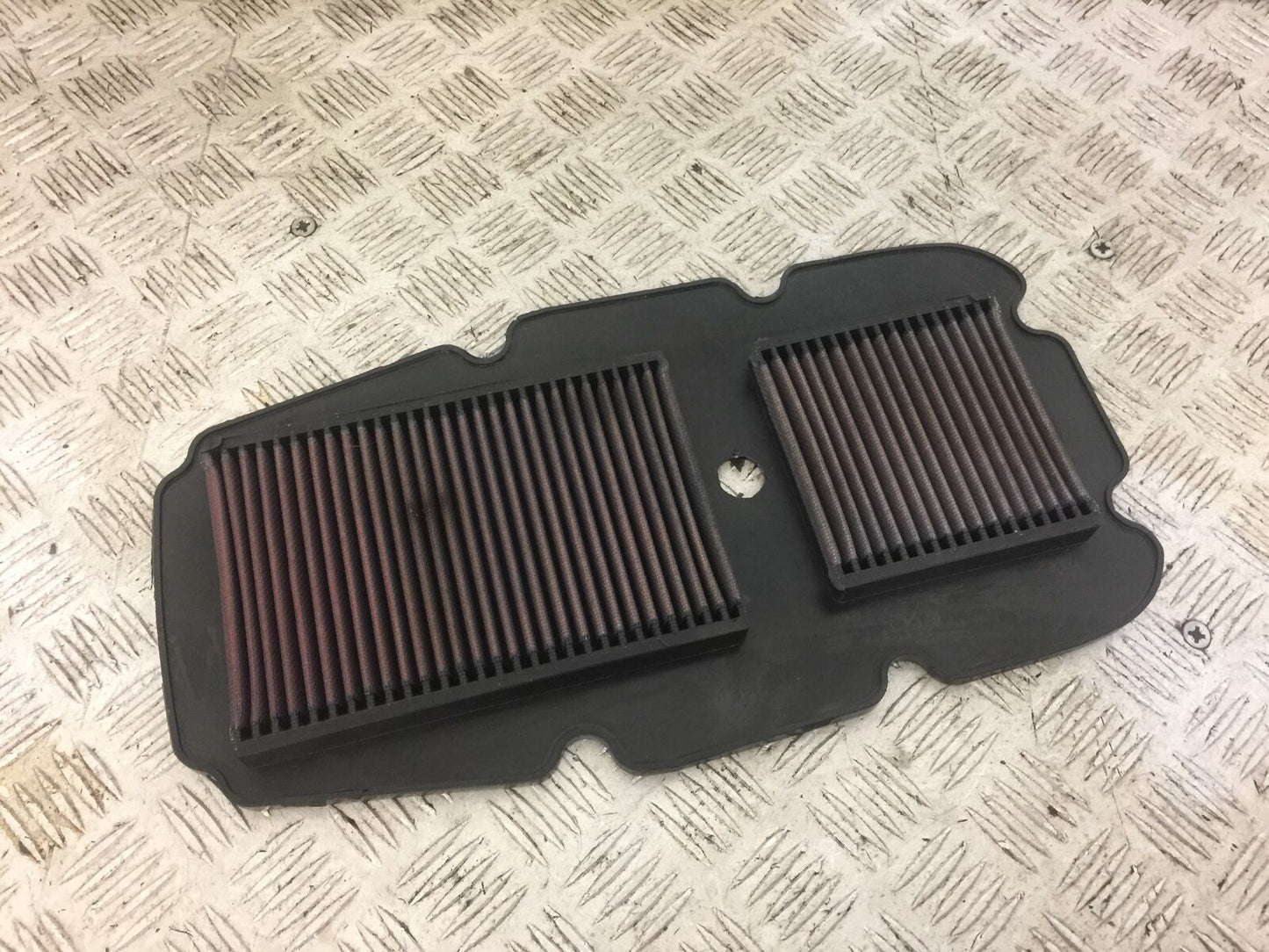 HONDA XL650 V TRANSALP K&N AIR FILTER   YEAR 2000-2006 (STOCK 665)