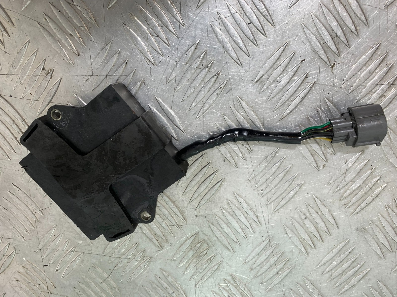 KAWASAKI ZZR1100 D CDI UNIT   YEAR 1993-2001 (CMB1189)