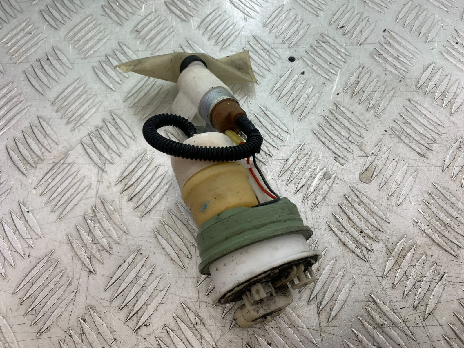 PIAGGIO VESPA GTS 125 PETROL PUMP YEAR 2009-14  (CMB1261)