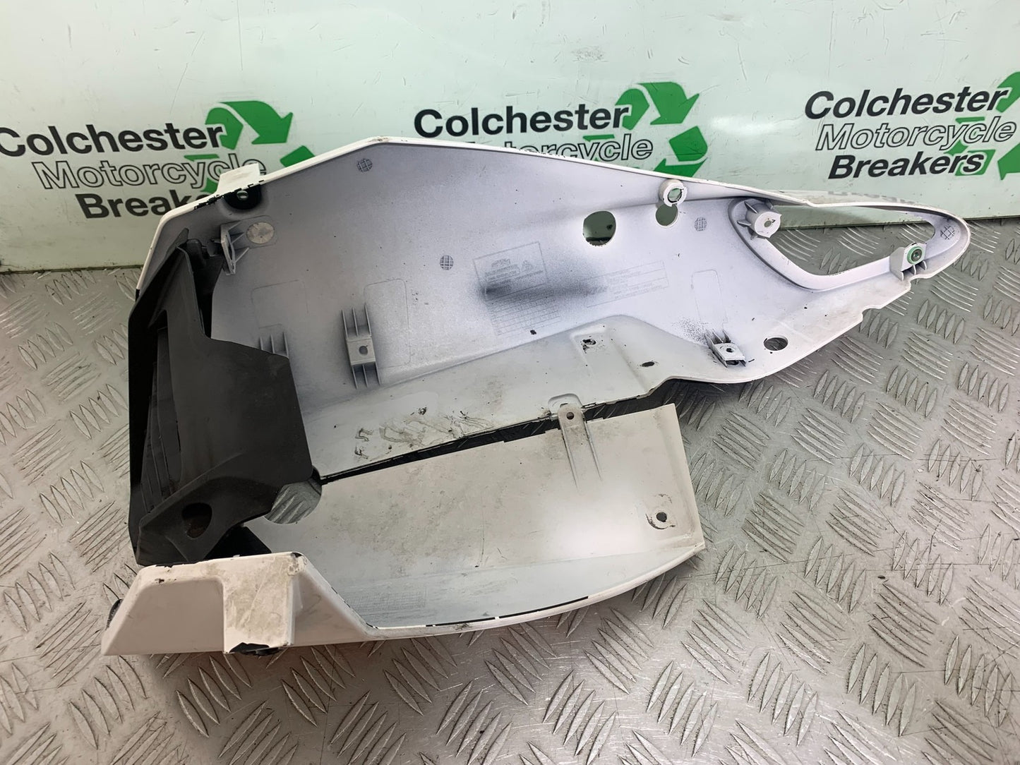 KTM RC125 RC 125 BELLYPAN 2014 2017 (CMB1199)