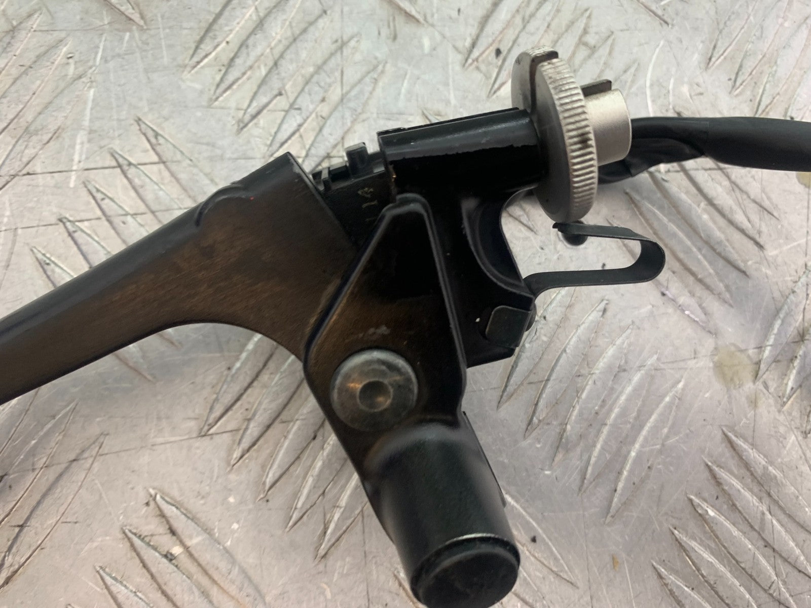 YAMAHA XSR900 XSR 900 CLUTCH LEVER AND BRACKET   YEAR 2022-2024 (CMB1215)
