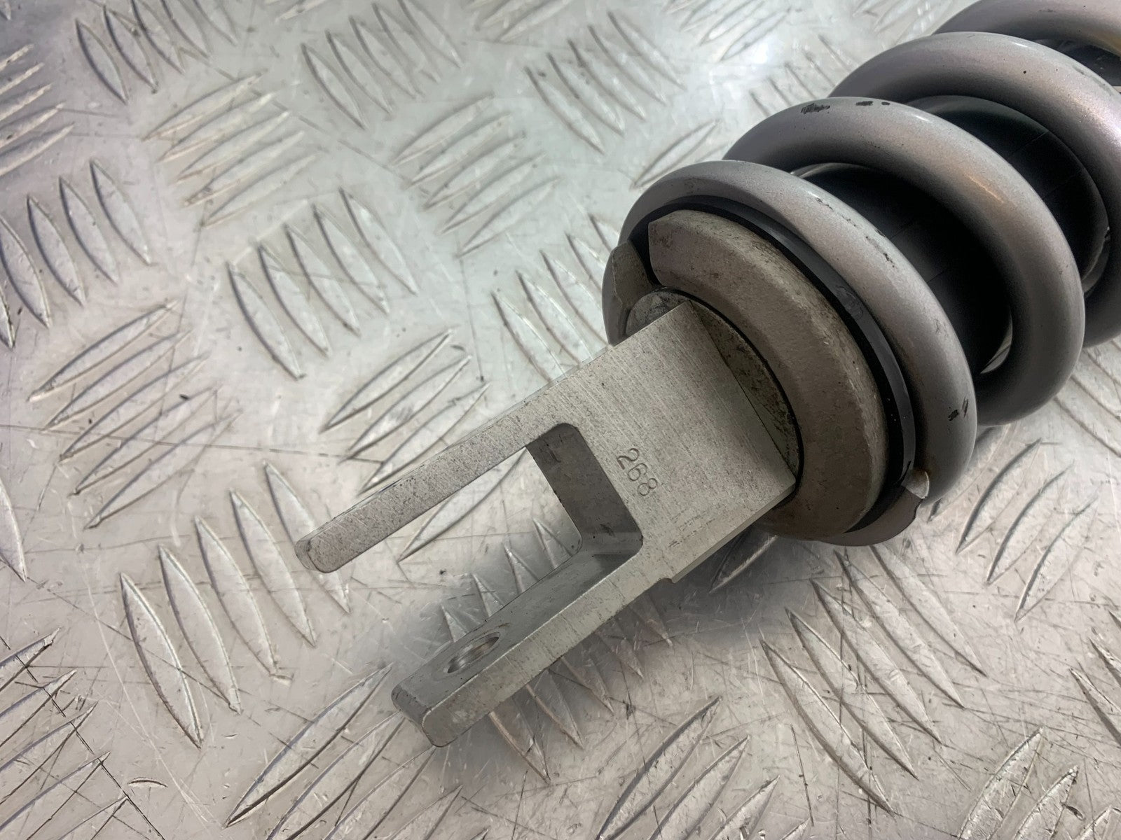 YAMAHA YZF R7 REAR SHOCK  YEAR 2022-2025 (CMB1255)
