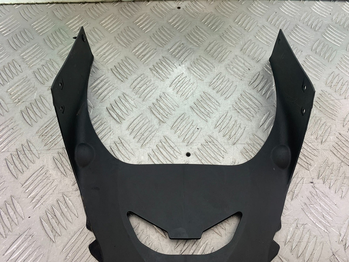 KAWASAKI Z1000 SX FAIRING V-PIECE   YEAR 2014-16 (CMB1264)