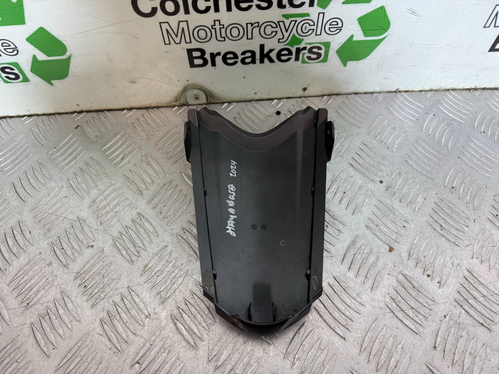 SUZUKI GSXR1300 GSXR 1300 HAYABUSA GEN 3 TAIL PIECE JOINER YEAR 2022 - 2024