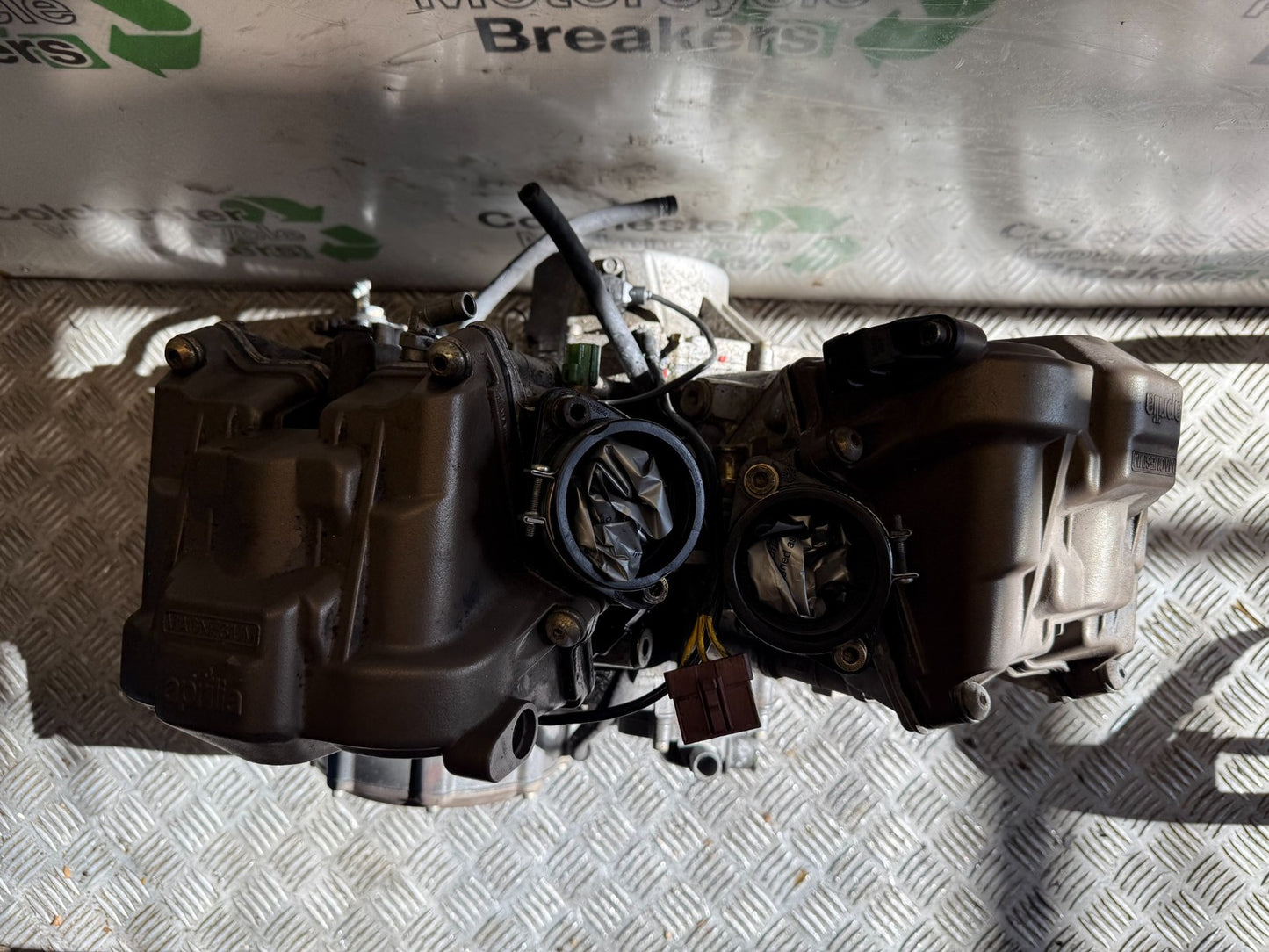 APRILIA RSV1000 R FACTORY MILLE ROTAX V990RR ENGINE 2004-09 (CMB1203)