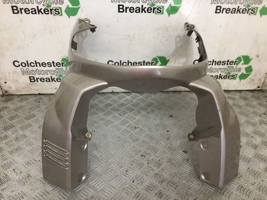 SUZUKI AN 250 BURGMAN TOP FAIRING   YEAR 1999  (STOCK 881)
