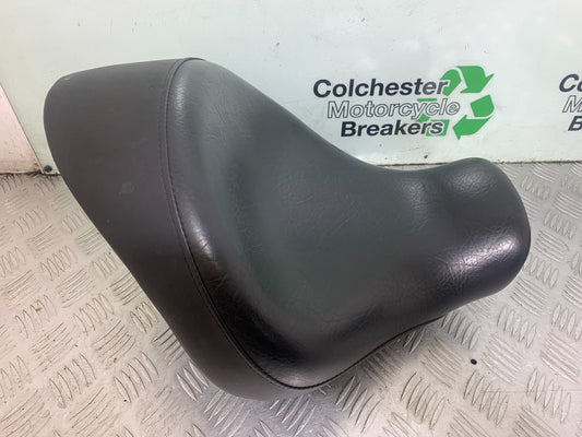 HONDA VTX1300 S-6 FRONT SEAT    YEAR 2004-09 (CMB1159)