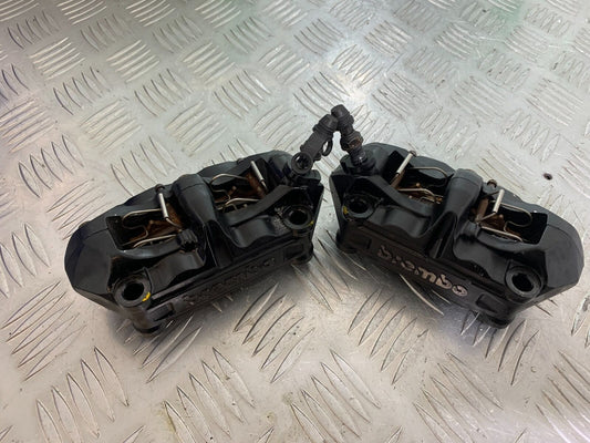 KTM 990 SUPERMOTO T FRONT BRAKE CALIPERS   YEAR 2010-2011  (CMB1067)